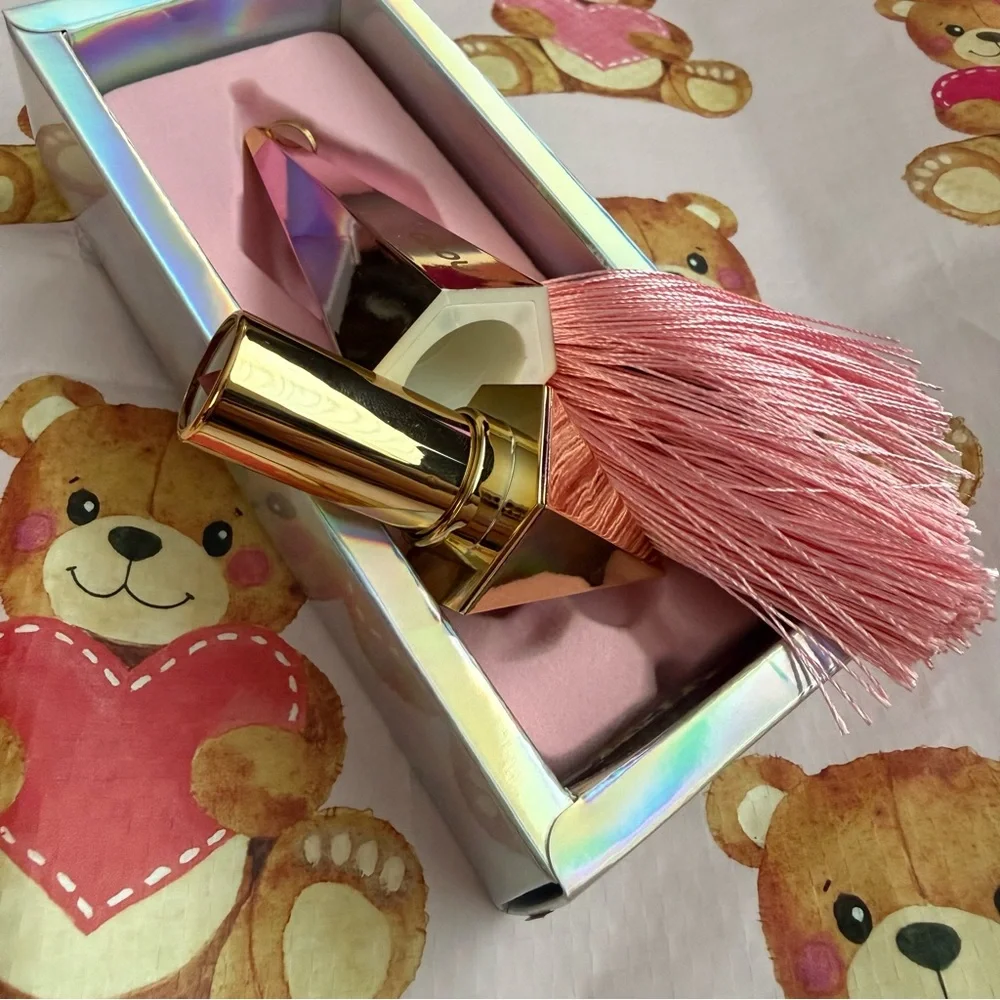 Classic Red Lipstick in Gorgeous Pink and Rose Gold Reflective Diamond Packaging